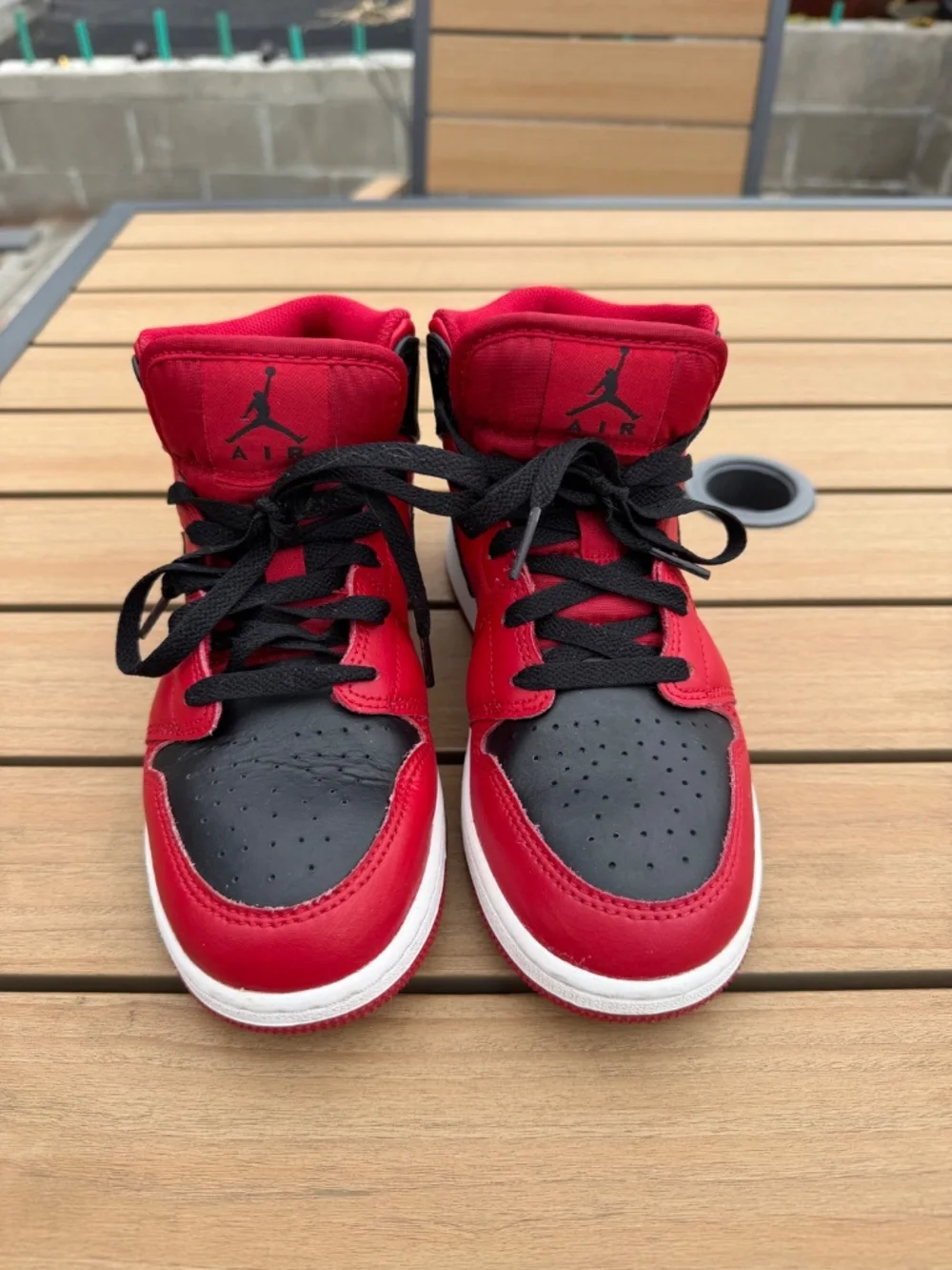 Air Jordan 1 Mid (GS) 